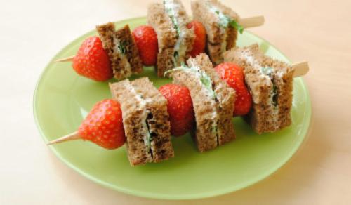 Vollerkoren met aardbeien Vollerkoren met aardbeien