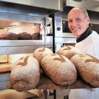 Le spécialiste du pain, Philip témoigne raconte ...